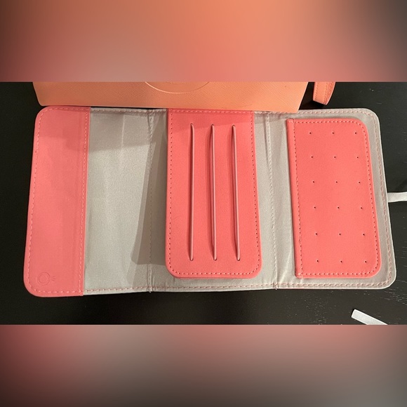 Pandora Jewelry Travel Case *NEW* - Picture 4 of 4